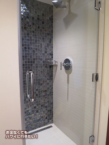 グランドアイランダーのシャワールーム